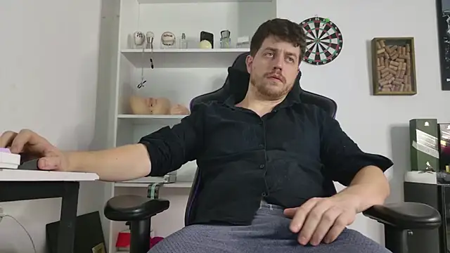 aaron nvk online show from 3, 3, 2026