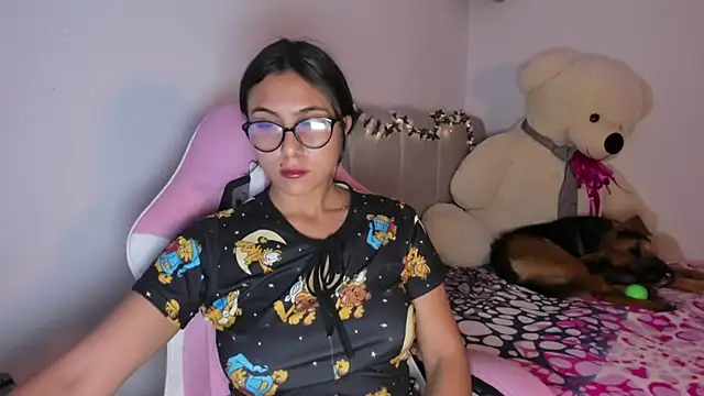 Sarahcutexoxox online show from 19, 4, 2026