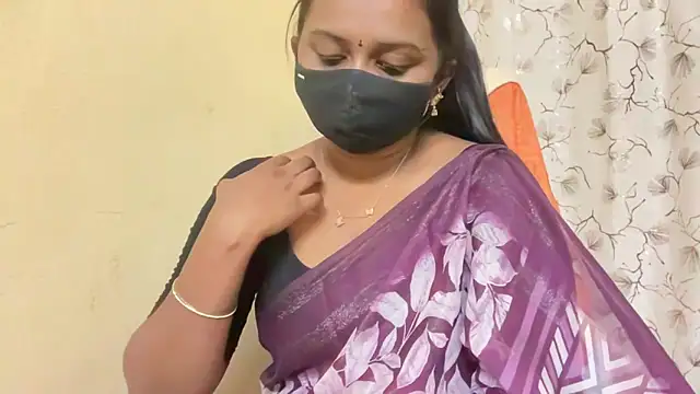 Pavani-Sexy online show from 7, 4, 2026