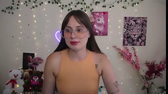 Amanda Bright  online show from 6, 7, 2026