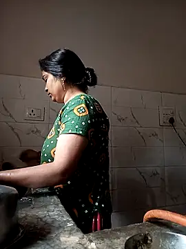 Trisha 71 online show from 2, 11, 2025