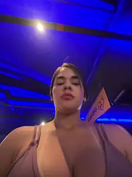 Snapshot of BellaLeclair chatting on 11, 2, 2026 BellaLeclair online show from 11, 2, 2026