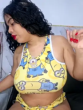 Yemaly Lee online show from 15, 5, 2026