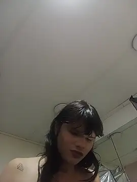 Snapshot of NATASHAA_WINZ chatting on 17, 5, 2026 NATASHAA WINZ online show from 17, 5, 2026