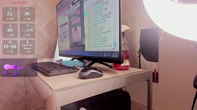 Clhoe Johnson online show from 13, 2, 2026