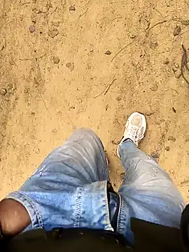 Snapshot of OmeningFurorji chatting on 2, 2, 2026 OmeningFurorji online show from 2, 2, 2026