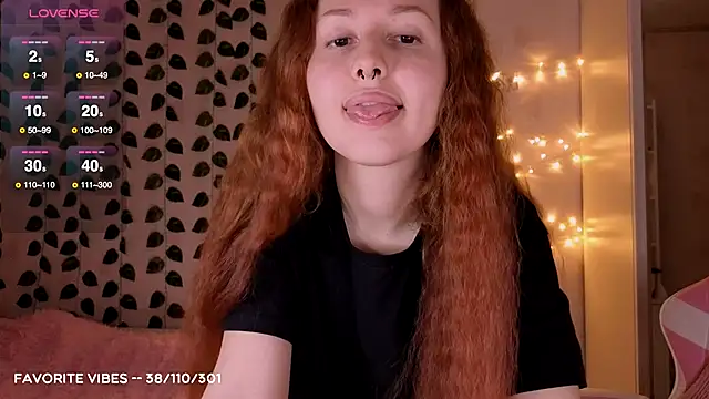 Snapshot of lina_red_xxx chatting on 11, 9, 2025 lina red xxx online show from 11, 9, 2025