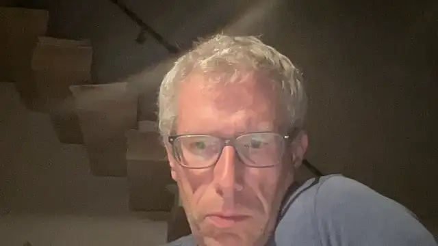 choupipat1 online show from 14, 9, 2025