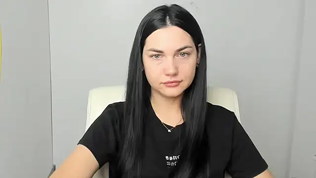 Snapshot of Lune_Moon chatting on 12, 9, 2025 Lune Moon online show from 12, 9, 2025