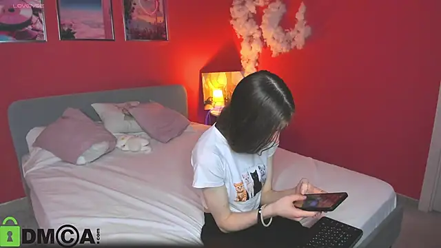 Snapshot of Lisbeth__Salander chatting on 23, 9, 2025 Lisbeth Salander online show from 23, 9, 2025