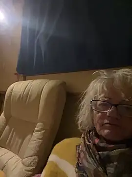ladyboatlady online show from 19, 5, 2026