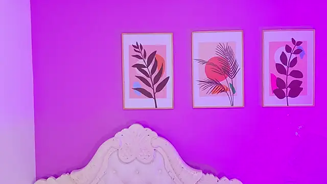 SamantaKane online show from 9, 4, 2026