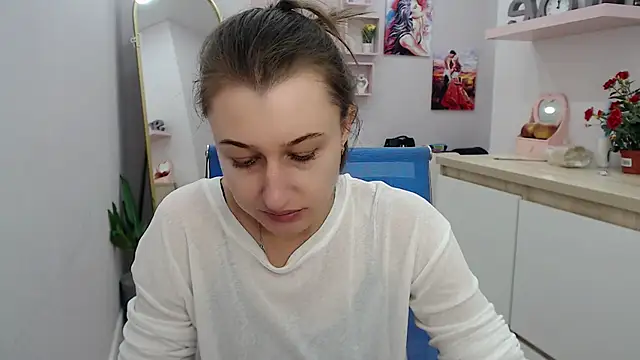 Snapshot of muriel_elvin chatting on 10, 10, 2025 muriel elvin online show from 10, 10, 2025