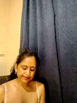 cute indianxo online show from 9, 4, 2026