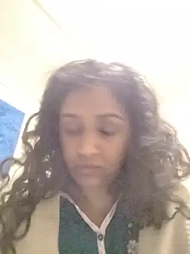 Snapshot of cute_indianxo chatting on 23, 6, 2026 cute indianxo online show from 23, 6, 2026