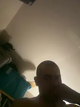 Snapshot of silverbay-456 chatting on 12, 9, 2025 silverbay-456 online show from 12, 9, 2025