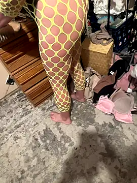 Snapshot of silverbay-456 chatting on 24, 9, 2025 silverbay-456 online show from 24, 9, 2025