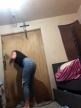 Snapshot of silverbay-456 chatting on 2, 10, 2025 silverbay-456 online show from 2, 10, 2025