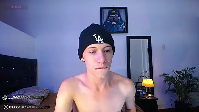 Snapshot of santiago_cutex chatting on 26, 9, 2025 santiago cutex online show from 26, 9, 2025