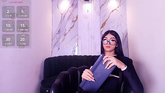 Snapshot of Mhiaa_Sweet chatting on 28, 2, 2026 Mhiaa Sweet online show from 28, 2, 2026