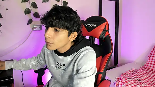 axel rousse2 online show from 24, 11, 2025