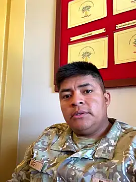 Snapshot of chelovqu chatting on 10, 9, 2025 chelovqu online show from 10, 9, 2025