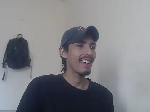 Snapshot of snackontime18 chatting on 27, 6, 2026 snackontime18 online show from 27, 6, 2026