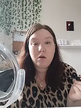 Feuchtekitty92xh online show from 8, 10, 2025