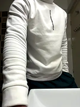 Snapshot of Atngt_69 chatting on 14, 11, 2025 Atngt 69 online show from 14, 11, 2025