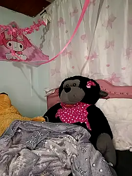 Snapshot of U-Upaaita chatting on 5, 2, 2026 U-Upaaita online show from 5, 2, 2026