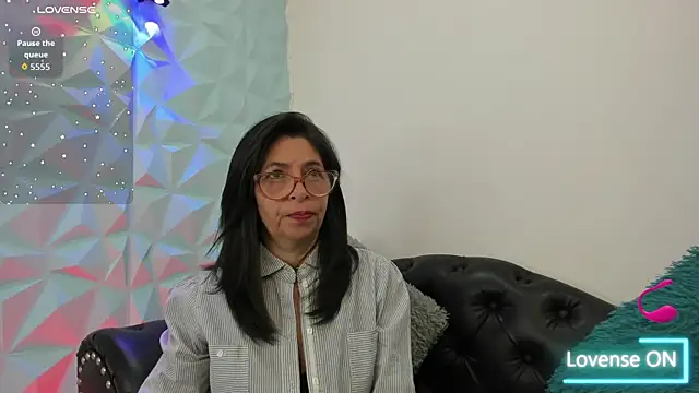 Snapshot of SabinaDeluxe_cg chatting on 10, 10, 2025 SabinaDeluxe cg online show from 10, 10, 2025