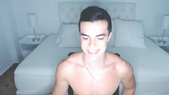 Snapshot of mr_hunterx chatting on 8, 4, 2026 mr hunterx online show from 8, 4, 2026