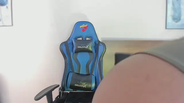 Snapshot of Niicol_Jenner chatting on 12, 2, 2026 Niicol Jenner online show from 12, 2, 2026