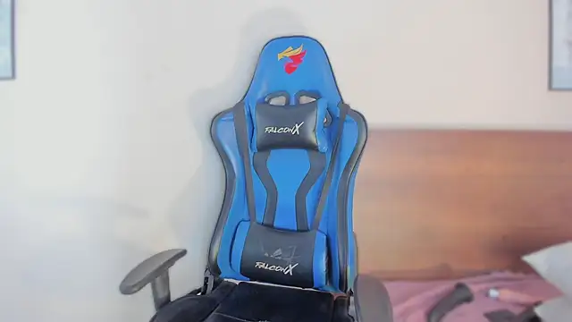 Snapshot of Niicol_Jenner chatting on 15, 2, 2026 Niicol Jenner online show from 15, 2, 2026