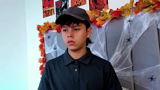 Snapshot of nico_leroy chatting on 30, 10, 2025 nico leroy online show from 30, 10, 2025