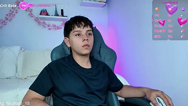 Snapshot of nico_leroy chatting on 23, 2, 2026 nico leroy online show from 23, 2, 2026