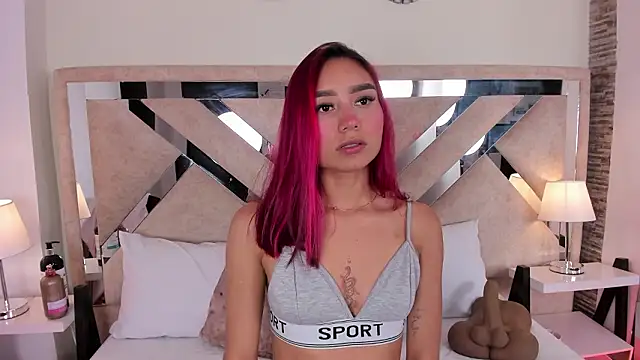 ximena vasquez8 online show from 13, 3, 2026