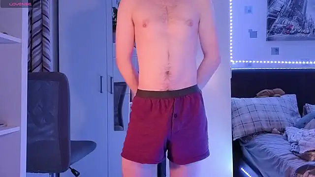 Snapshot of luciferdaroyale chatting on 11, 11, 2025 luciferdaroyale online show from 11, 11, 2025