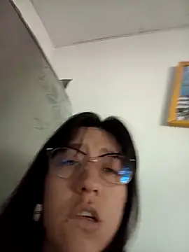 lareinalareinadelanal online show from 9, 11, 2025