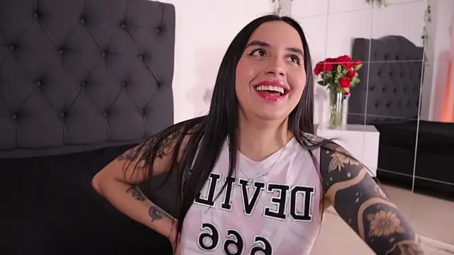 Snapshot of kaylee_lee chatting on 10, 2, 2026 kaylee lee online show from 10, 2, 2026