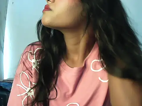 Snapshot of ANNU_ chatting on 8, 10, 2025 ANNU online show from 8, 10, 2025