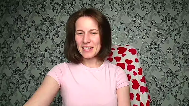 Kelly Kisss online show from 16, 4, 2026