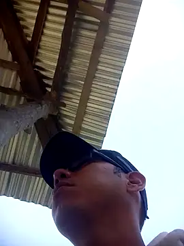 Snapshot of 13elvergon chatting on 15, 3, 2026 13elvergon online show from 15, 3, 2026