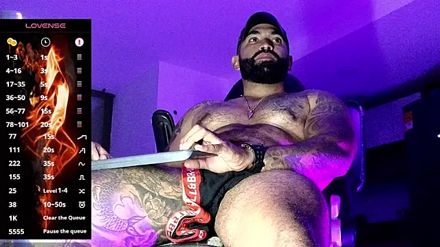 Snapshot of Max-prada chatting on 2, 3, 2026 Max-prada online show from 2, 3, 2026