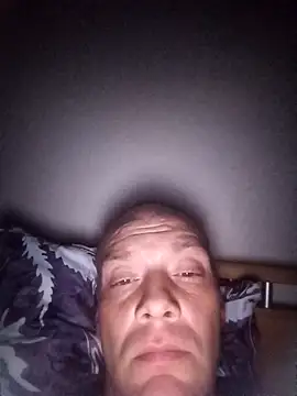 Snapshot of ToughDraft14 chatting on 21, 11, 2025 ToughDraft14 online show from 21, 11, 2025