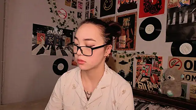 OdetteBiddy online show from 30, 11, 2025