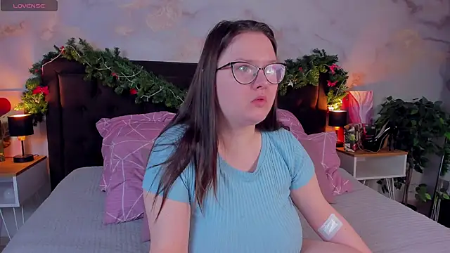 HelenDanvers online show from 12, 1, 2026