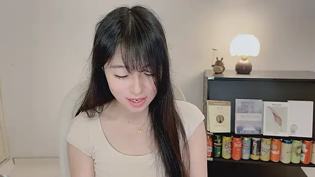 Onechestnut online show from 31, 5, 2026