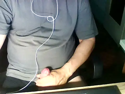 Snapshot of zee06 chatting on 5, 5, 2026 zee06 online show from 5, 5, 2026