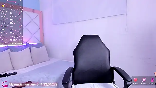 Snapshot of molly_gomezz chatting on 23, 9, 2025 molly gomezz online show from 23, 9, 2025